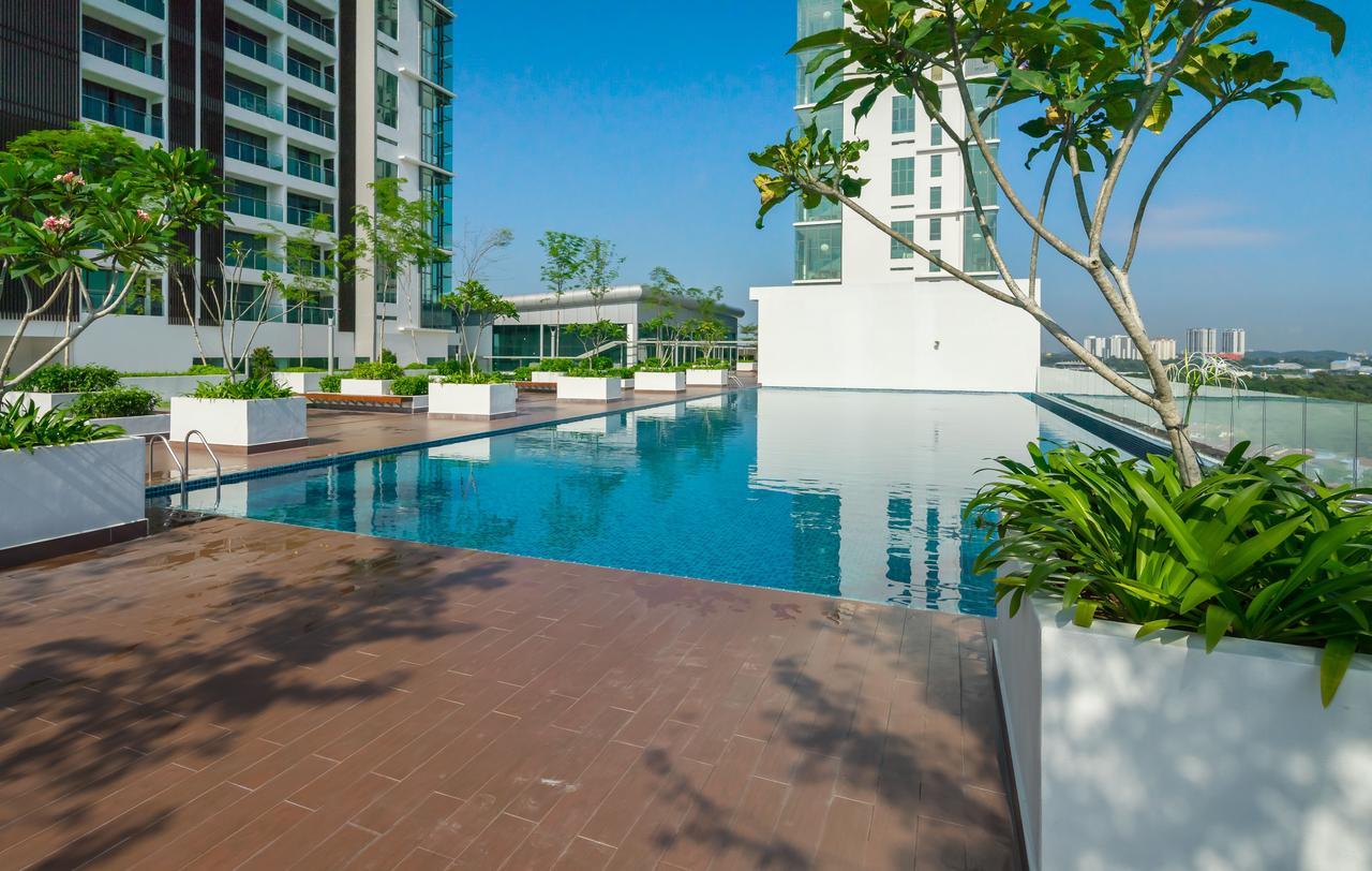 Comfort Zone Premium Guesthouse @ Evo 班吉 外观 照片