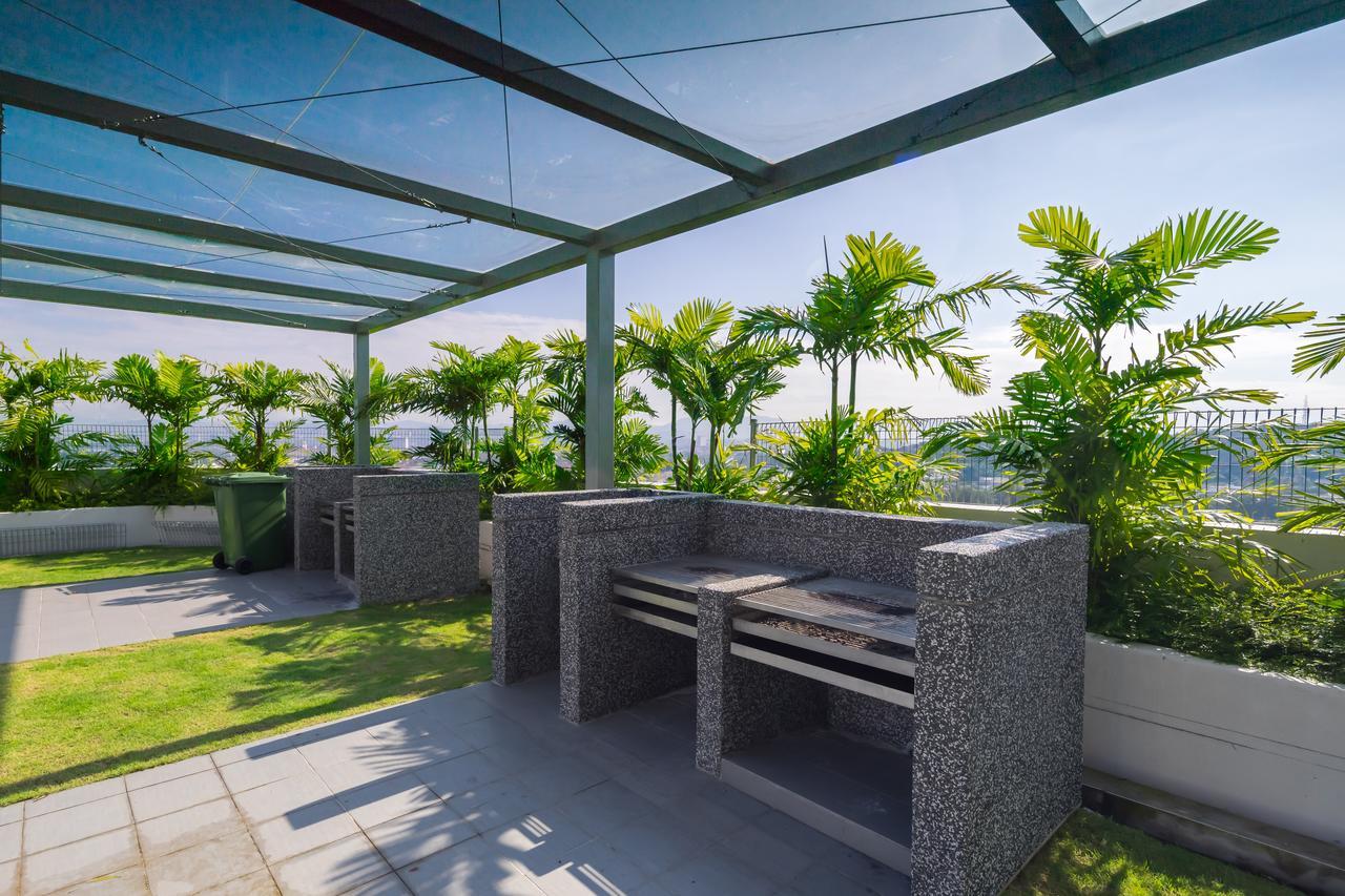 Comfort Zone Premium Guesthouse @ Evo 班吉 外观 照片